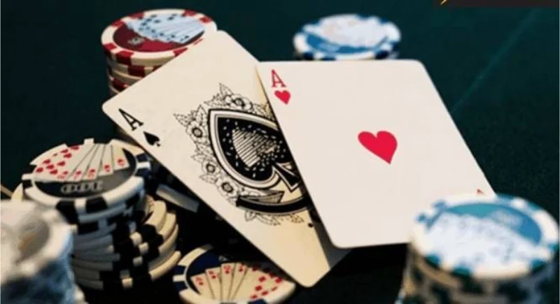 Learn tips for playing Blackjack from experts.